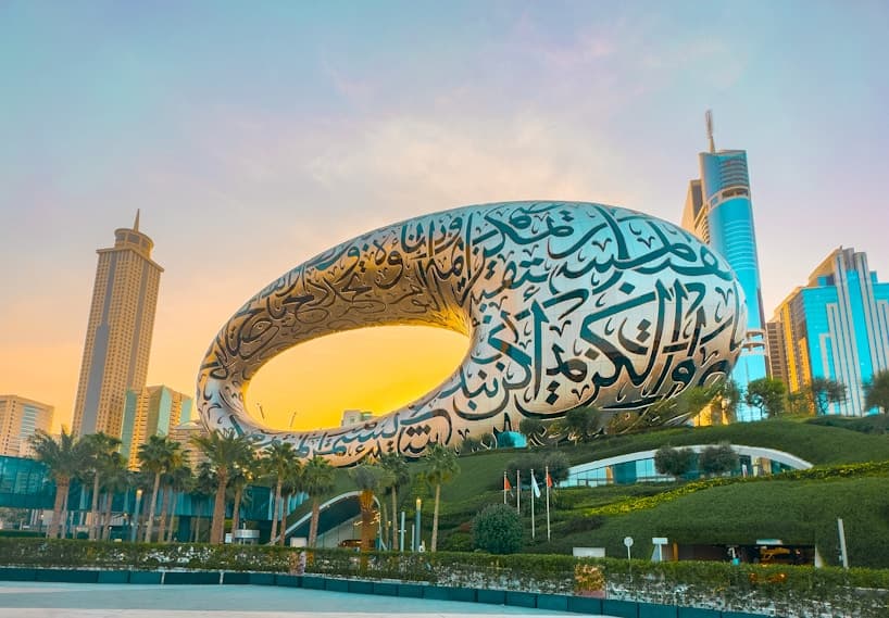 Modern Saudi landmark representing workforce development